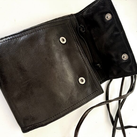 Kenneth Cole Unisex Leather Travel /  Crossbody Bag - Picture 2 of 4